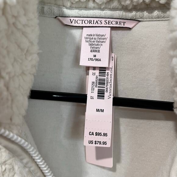 Victoria’s Secret Sherpa Jacket Size M NWT Cream Cozy Zip Up Plush Fleece - Picture 4 of 7